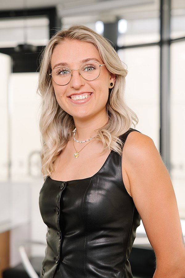 coiffeur-holzhaeusern-zug-livia-sigrist